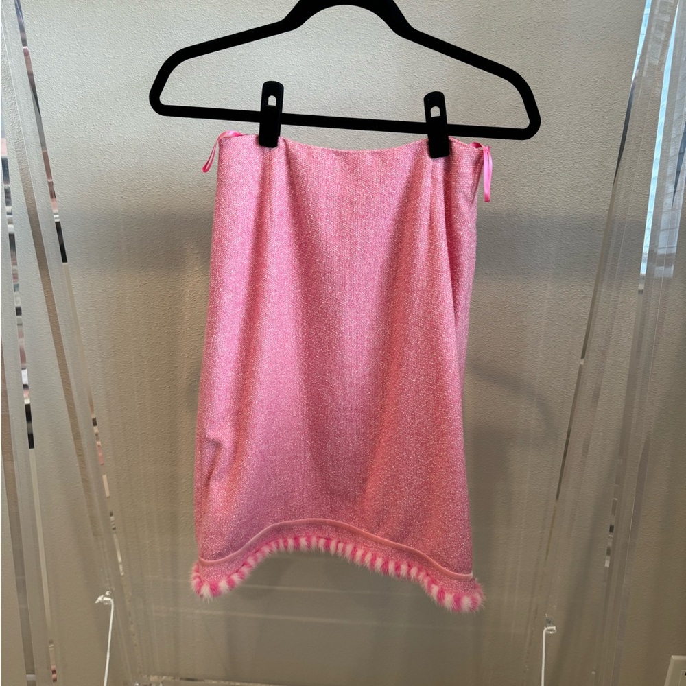 Escada pink tweed skirt size 34